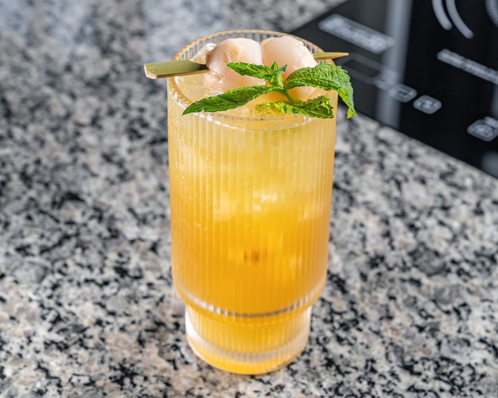 Lychee Jasmine Tea (Trà Vải)